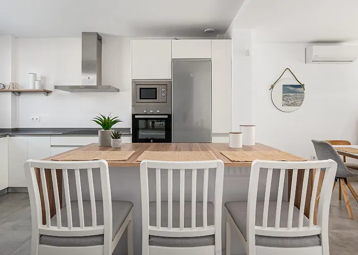 Casa La Playa-conil Vacaciones De Lujo En Conil Con Todas Comodidades Netflix-hbo-disney-canales De Futbol-wifi Alta Velocidad-smart Tv 65