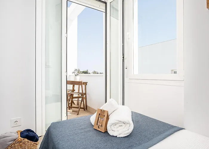 Casa La Playa-conil Vacaciones De Lujo En Conil Con Todas Comodidades Netflix-hbo-disney-canales De Futbol-wifi Alta Velocidad-smart Tv 65